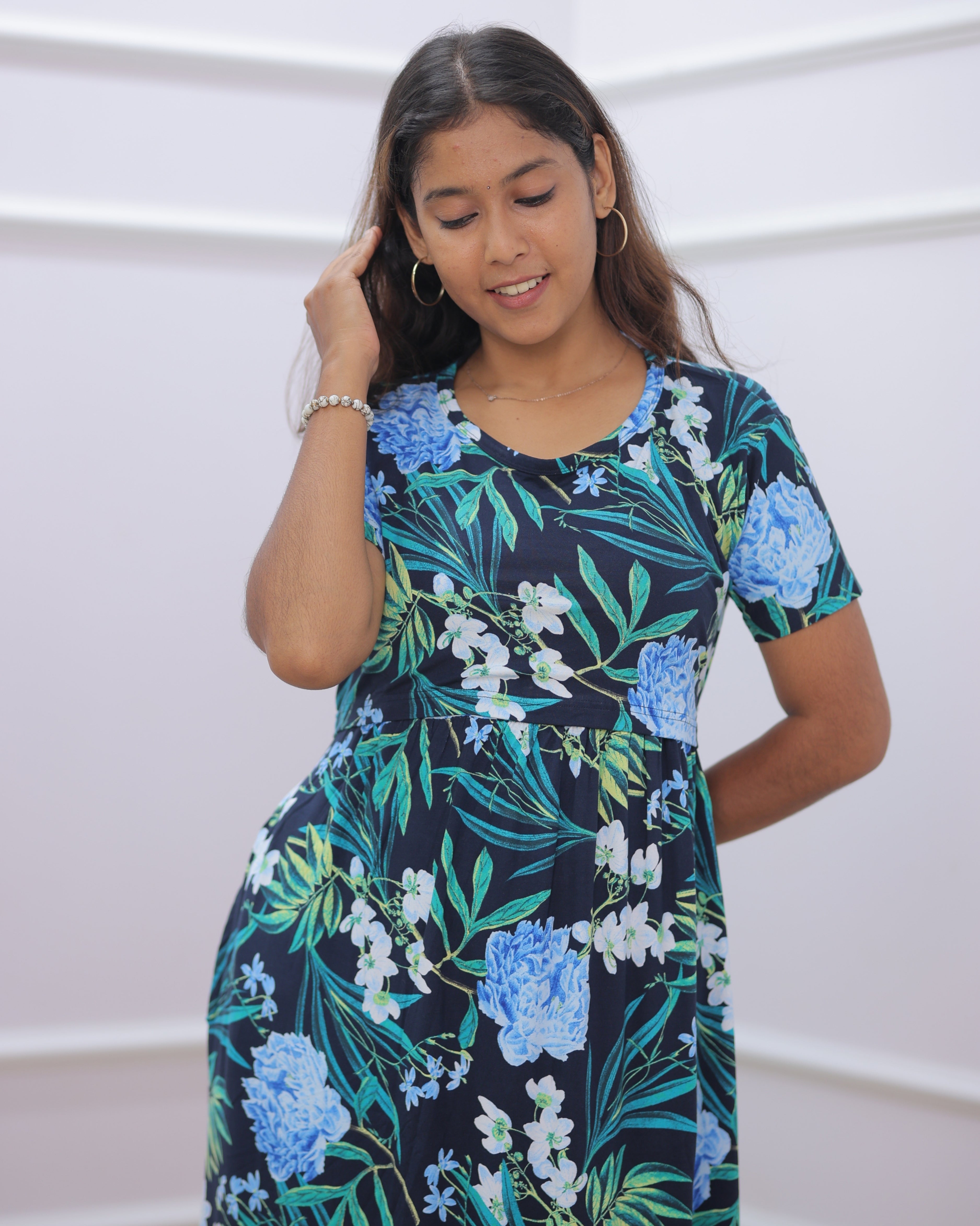 Yathra | Zipless Maternity Dress - Normal Sleeves | Full Length