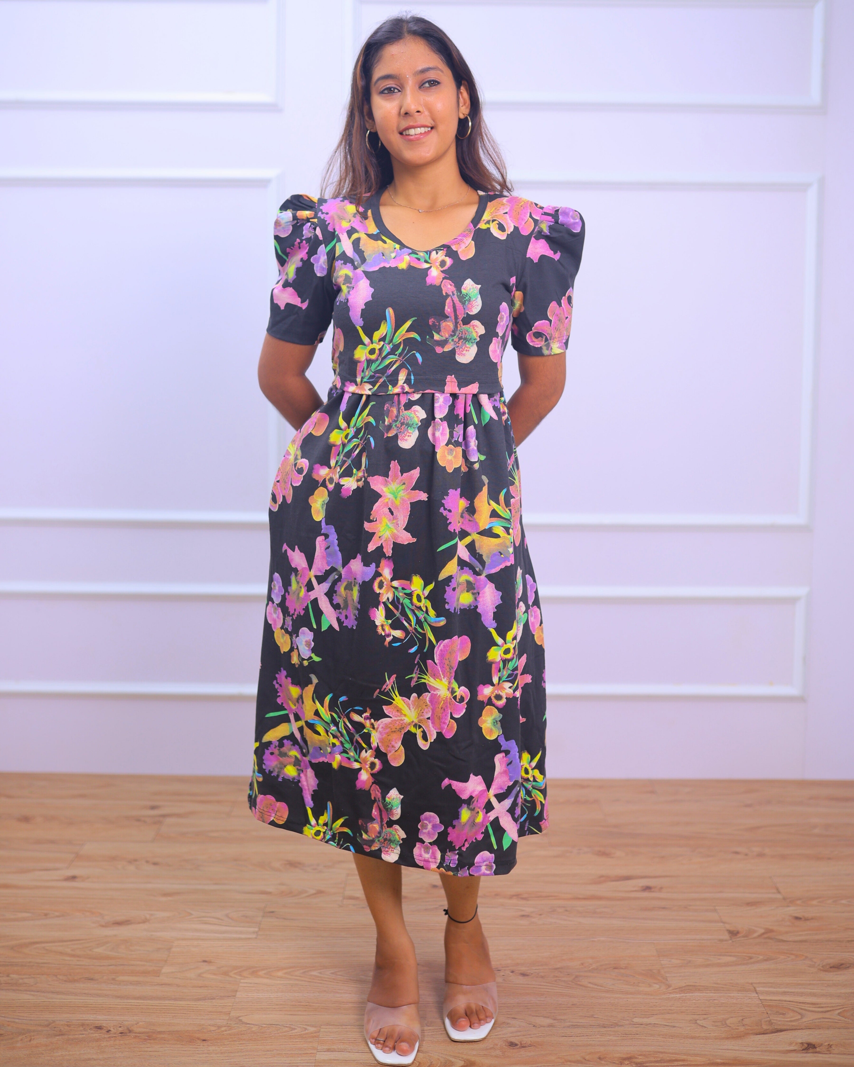 Sarah | Zipless Maternity Dress - Puff Sleeves | Calf Length