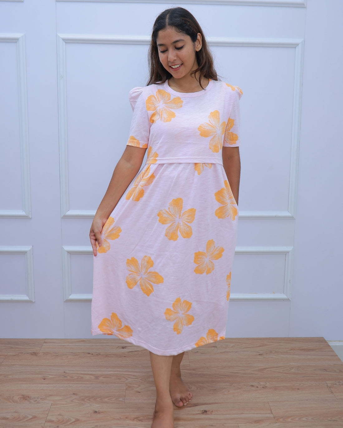 Farida | Zipless Maternity Dress - Puff Sleeves | Calf Length