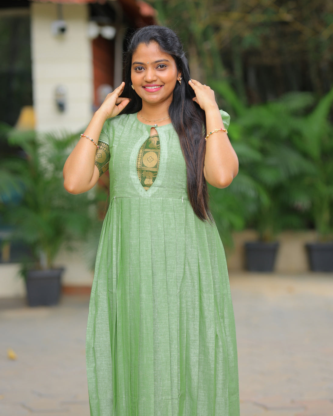 Poonguzhali_V6 Maternity Maxi with Full Lining [Double Side Zips]