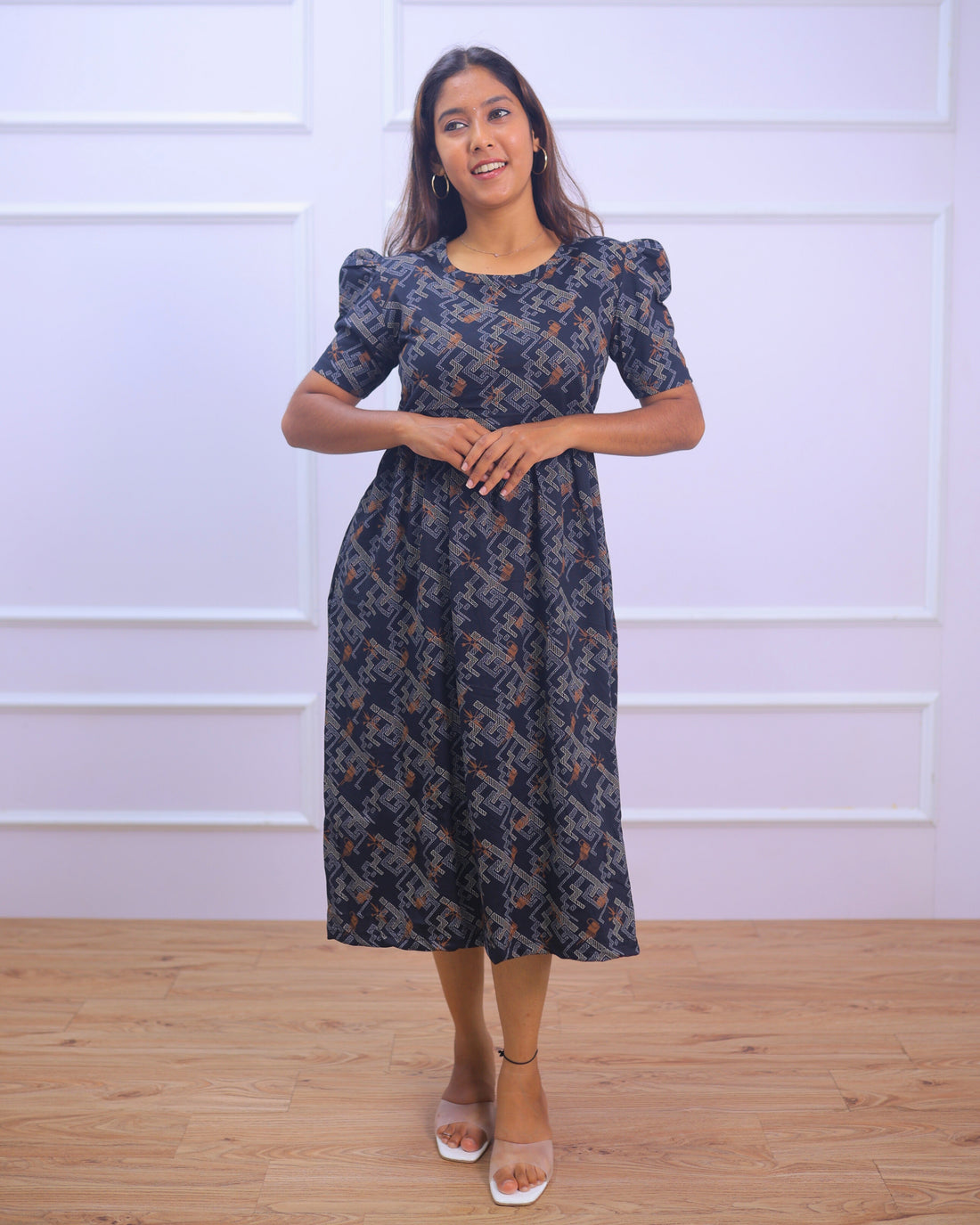 Black Dip | Zipless Maternity Dress - Puff Sleeves | Calf Length