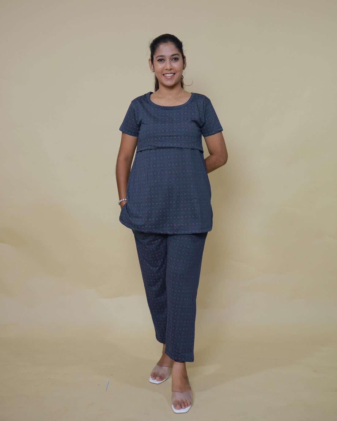 Chaitali | Zipless Feeding Pant Set