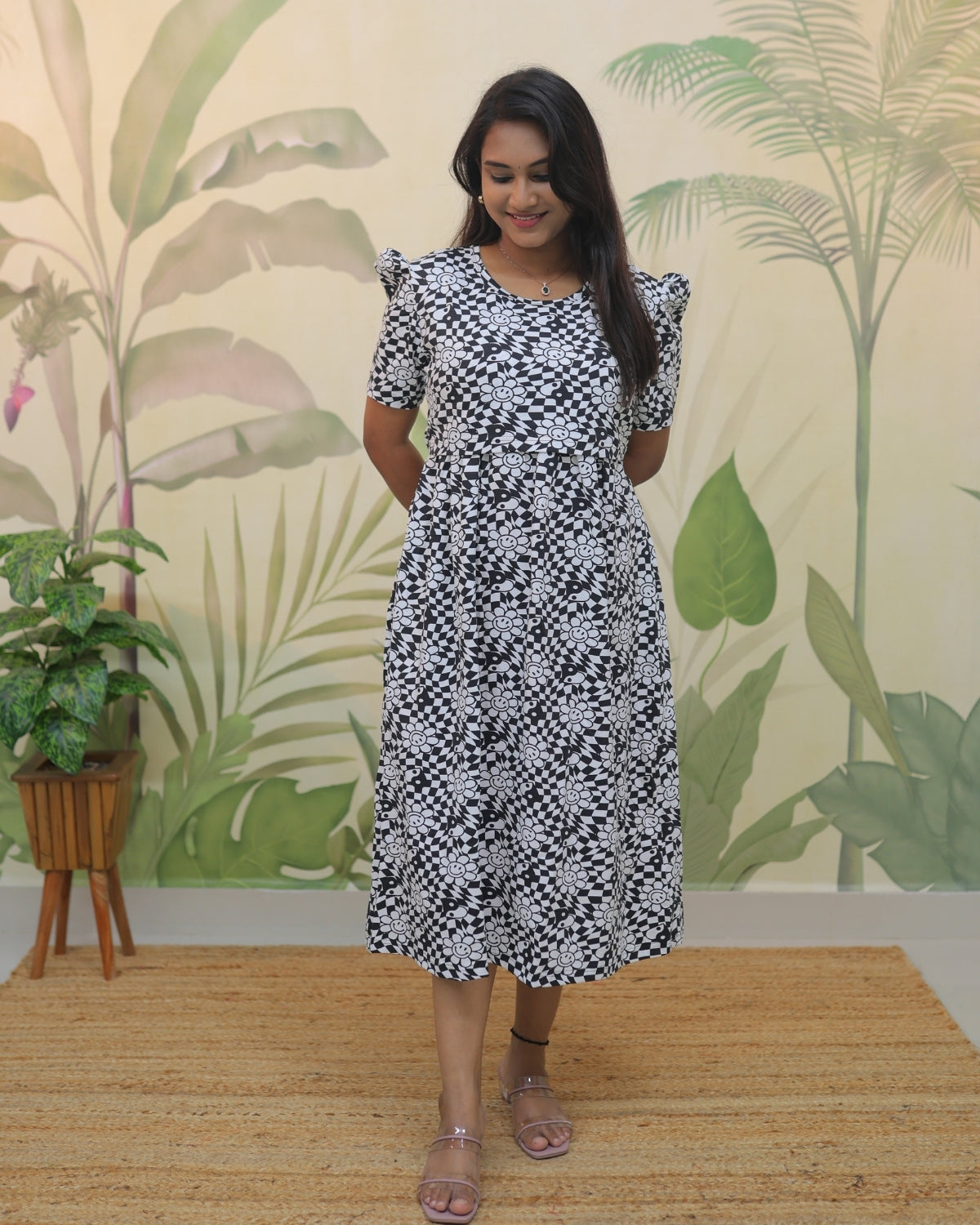 Zoha | Zipless Maternity Dress - Puff Sleeves | Calf Length