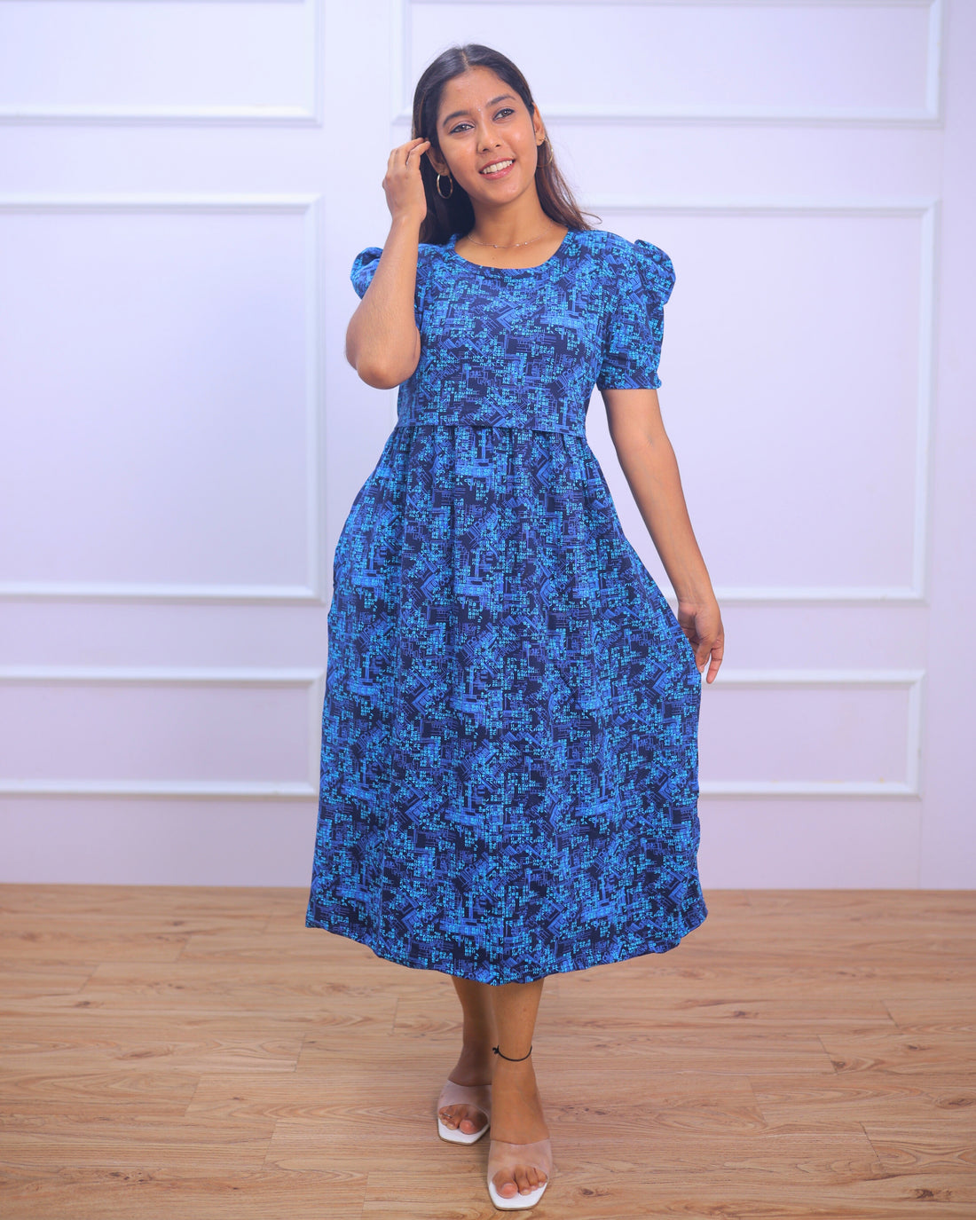 Bluely| Zipless Maternity Dress - Puff Sleeves | Calf Length
