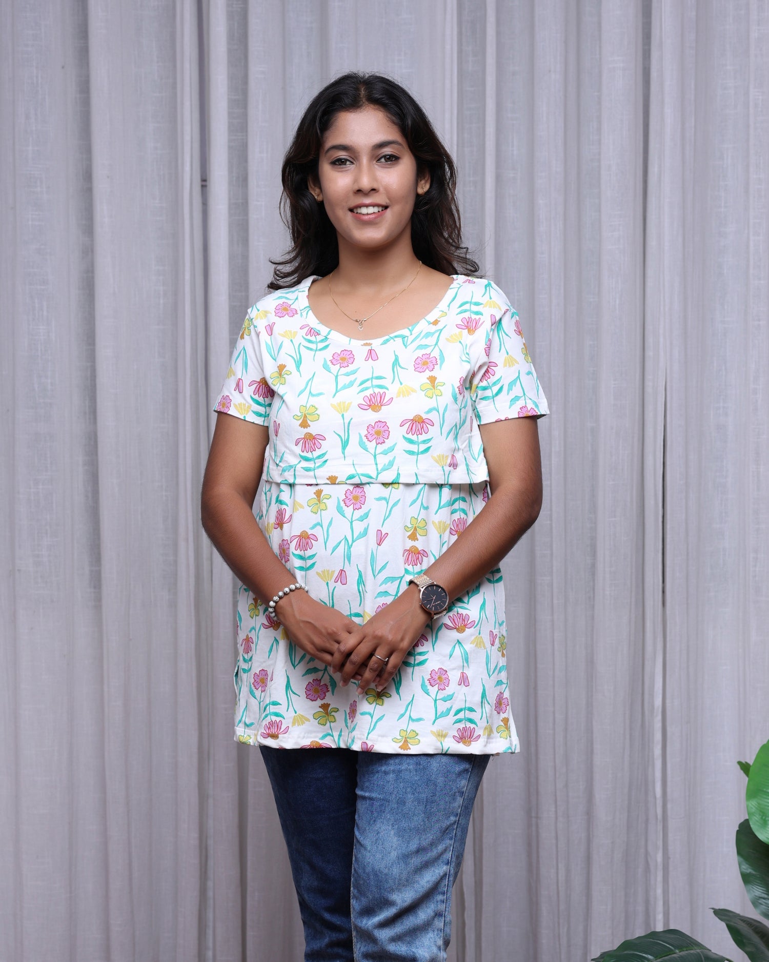 Nora | Zipless Feeding T-shirt