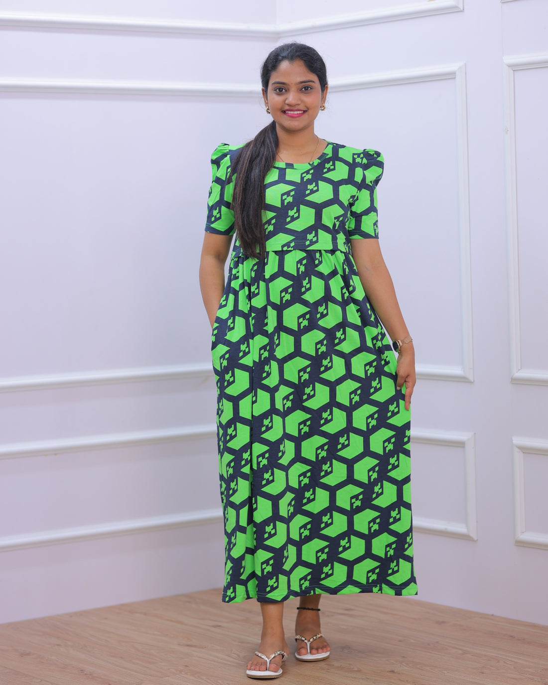 Ria | Zipless Maternity Dress - Puff Sleeves | Full Length
