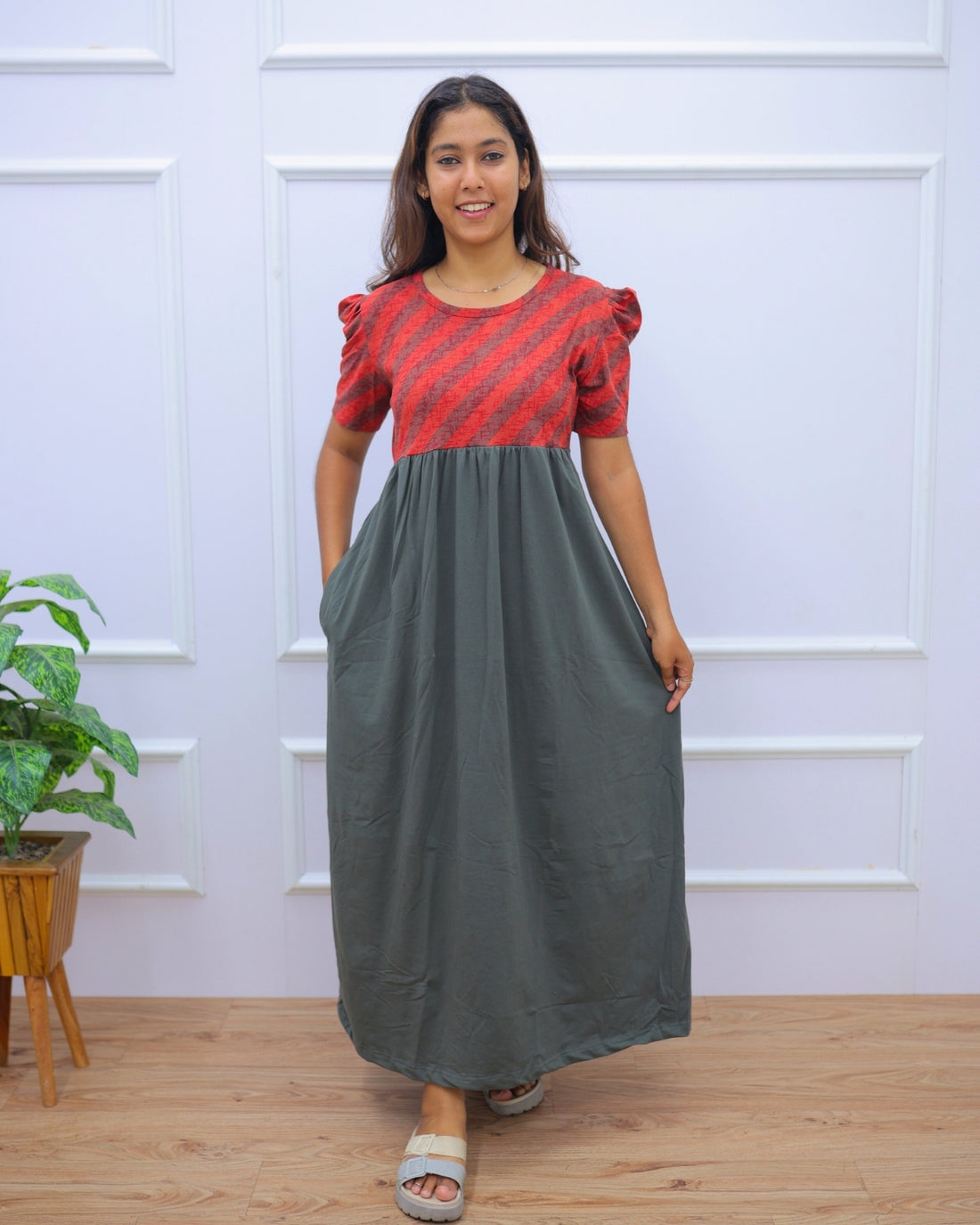 Urvi | Casual Non-Maternity Loungewear - Puff Sleeve | Full Length
