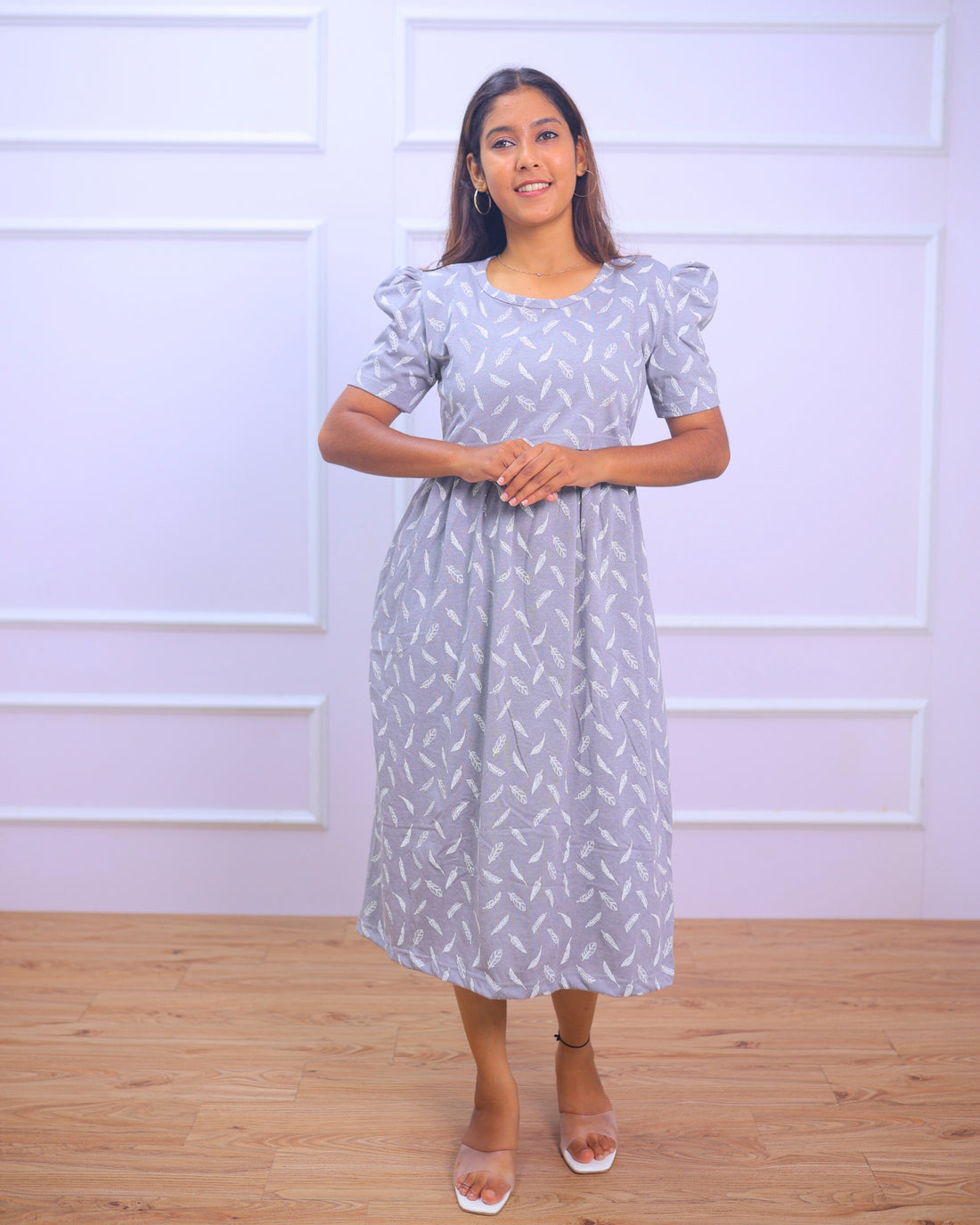 Linda | Zipless Maternity Dress - Puff Sleeves | Calf Length