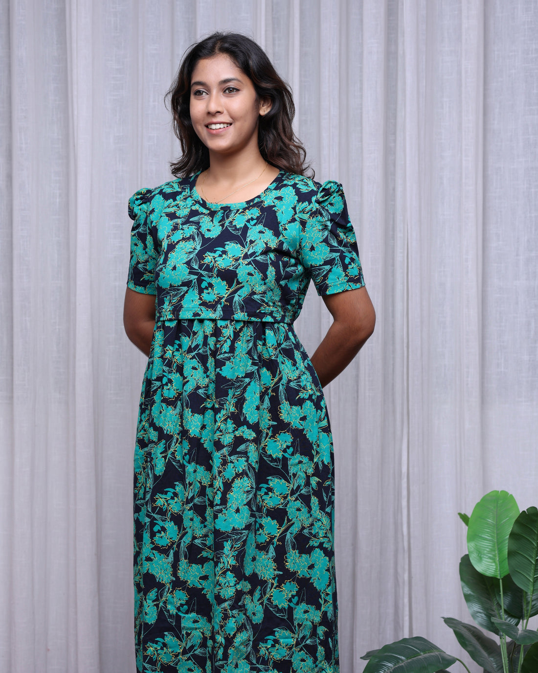 Greenery | Zipless Maternity Dress - Puff Sleeves | Full Length