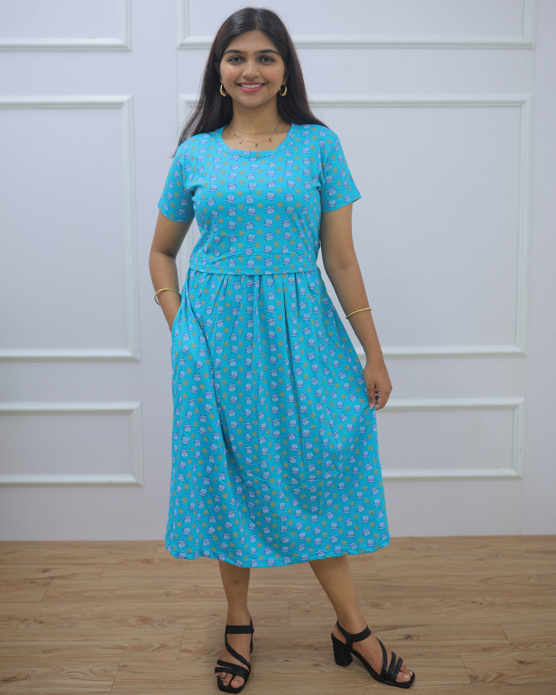 Good Vibes | Zipless Maternity Dress - Normal Sleeves | Calf Length