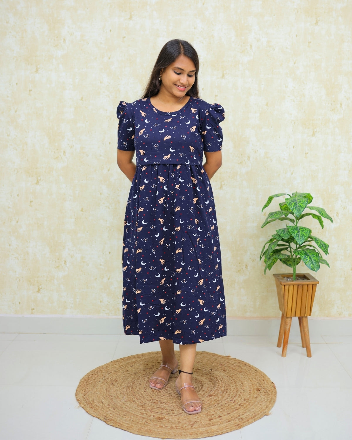 Sphere | Zipless Maternity Dress - Puff Sleeves | Calf Length