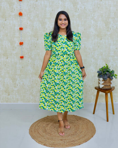 Aisha | Zipless Maternity Dress - Puff Sleeves | Calf Length